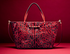 Эксклюзивные сумки Versace возможно изменить по вашему желанию